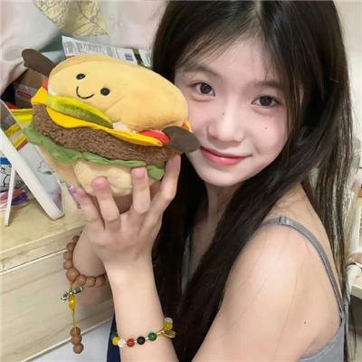 我老婆未满十八岁